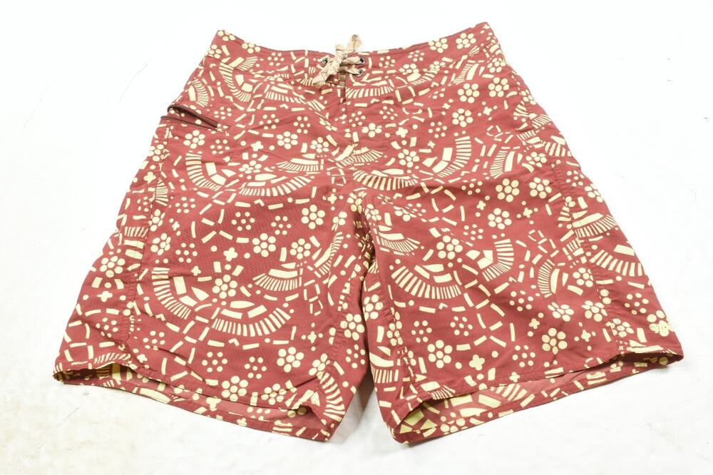 Patagonia Minimalist Wavefarer Board Shorts Mens 32 Maroon Geometric Swim